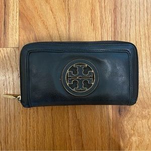 Tory Burch Black Wallet